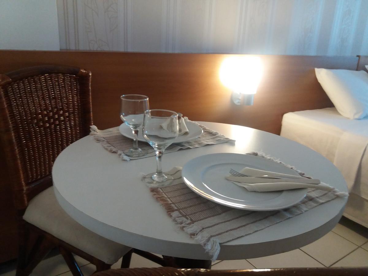 Milor Hotel Pium  Экстерьер фото
